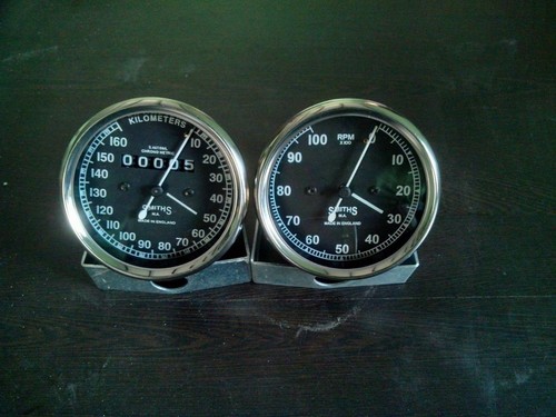 Smiths 160 tachometer - km/h,